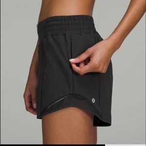 Hotty Hot High-Rise Lined Short 4”